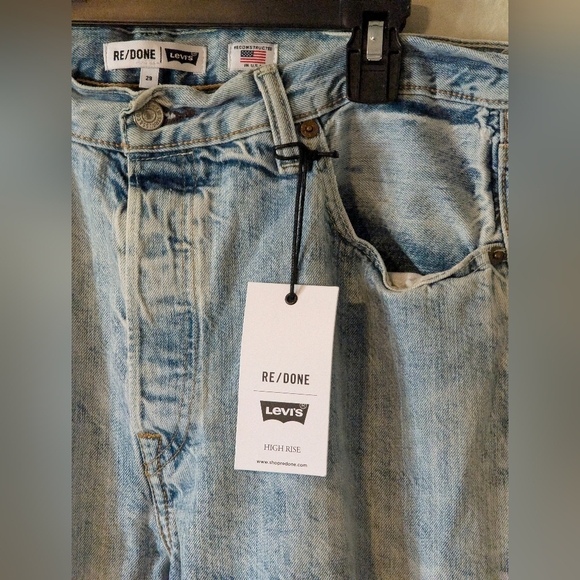 (Levi's) RE/DONE VINTAGE CROP RELAXED SUMMER BLUE JEANS WITH HIGH WAIST - Picture 4 of 16